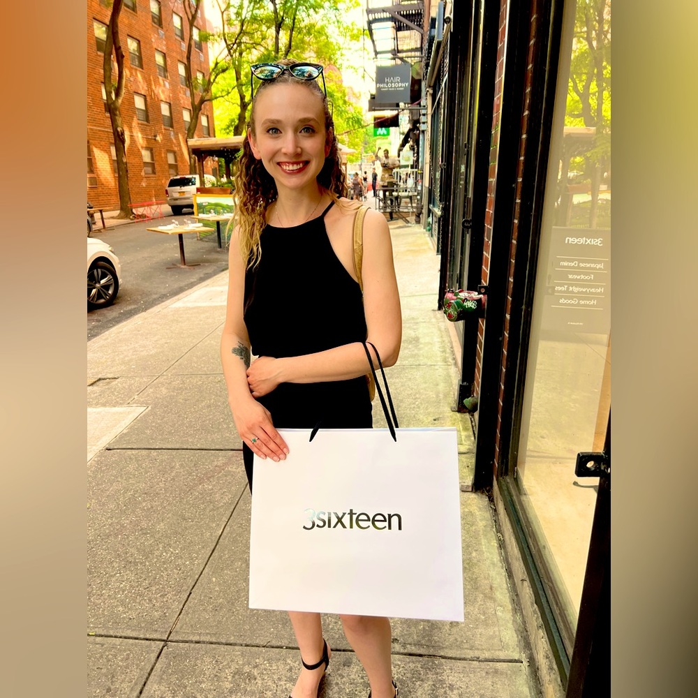 Meet your Posher, Alexandria